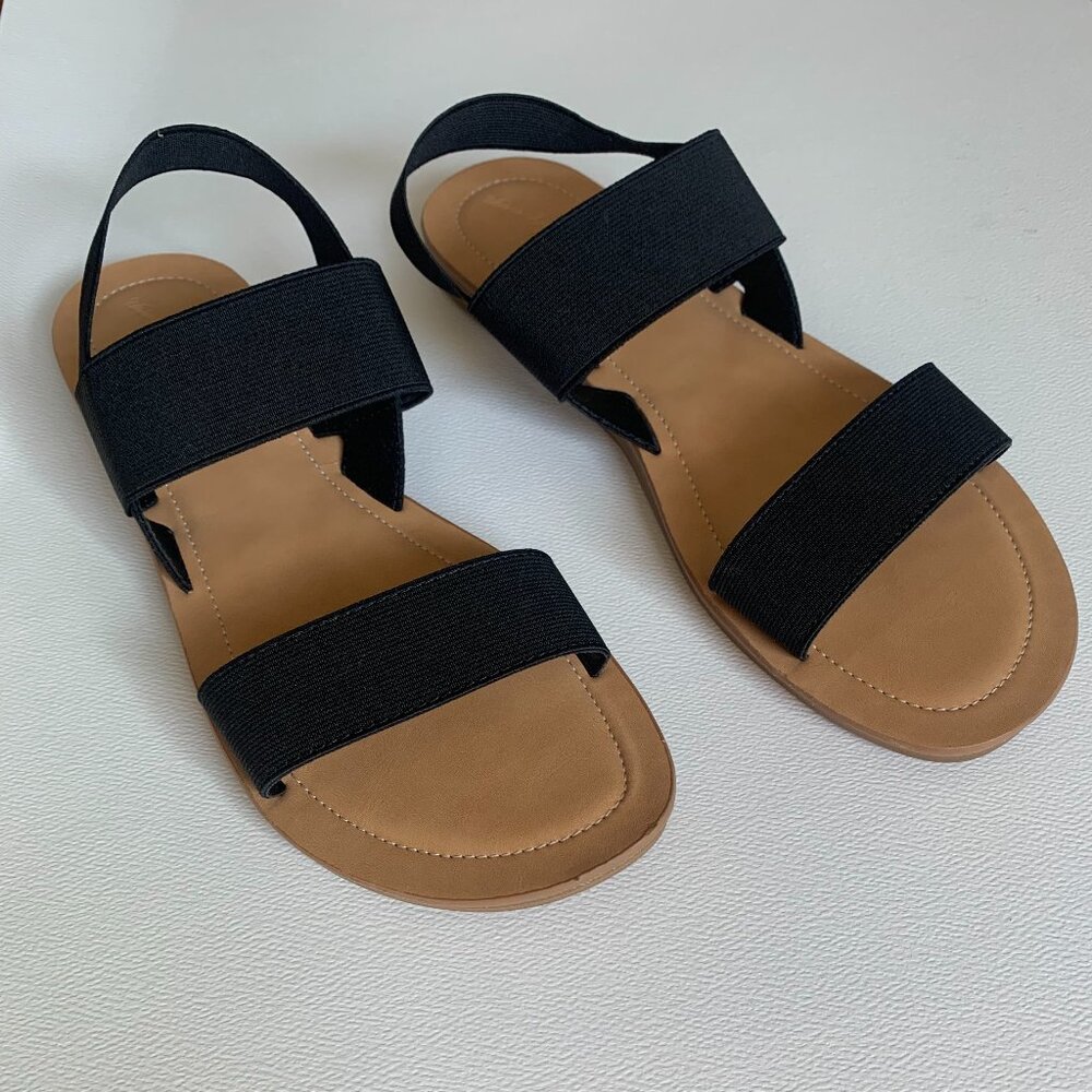 Universal Thread Sandals with Black Elastic Straps, Size 11